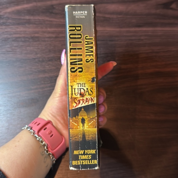 The Judas Strain by James Rollins - Picture 3 of 3